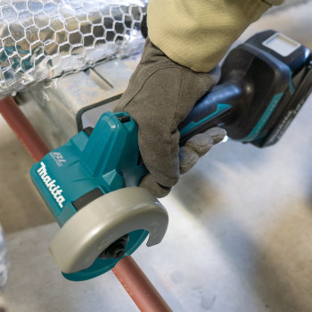 MAKITA DMC300Z Akumulatorowa przecinarka 76mm 18V